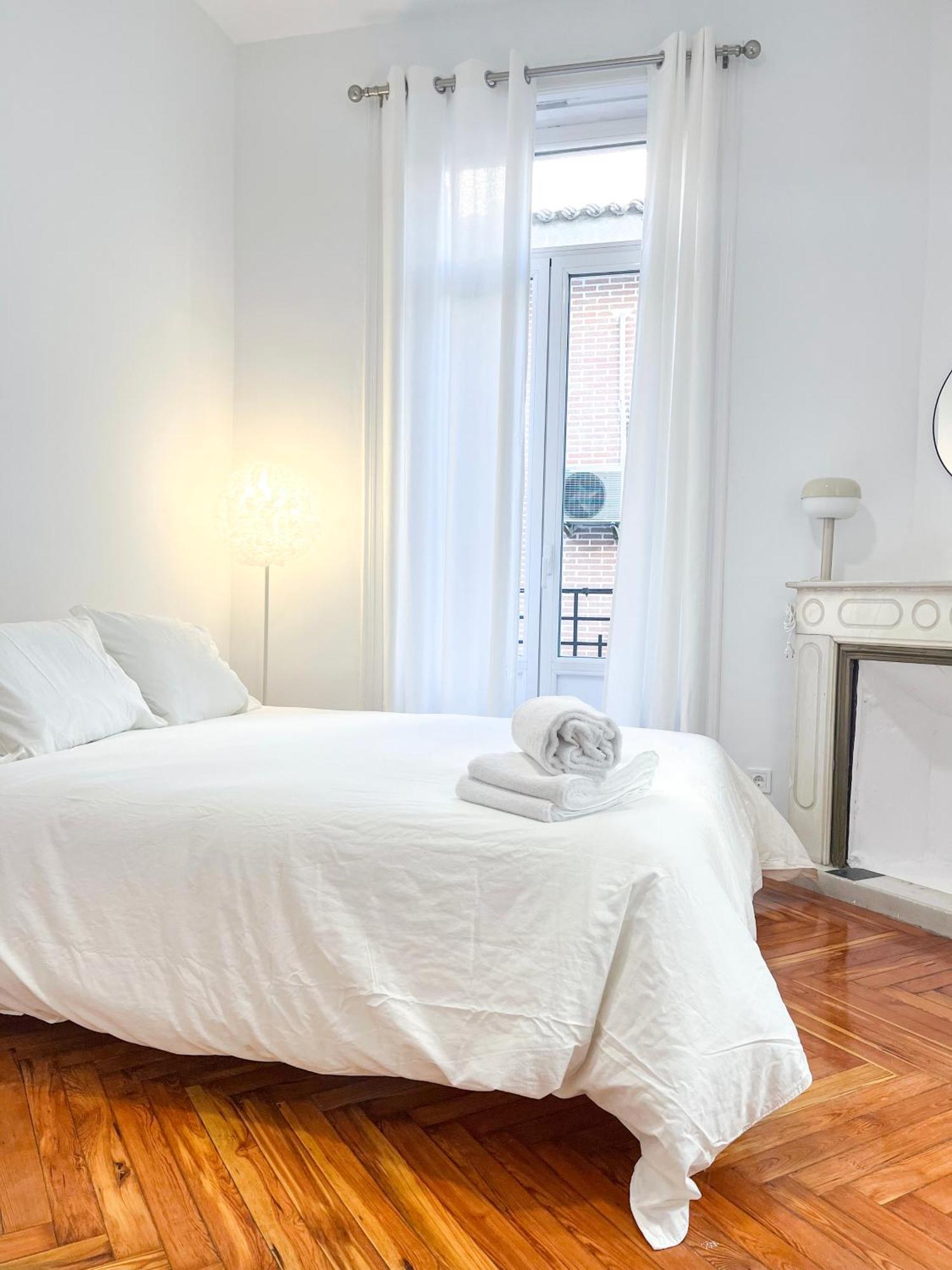 Mezzanine Orange Daire Madrid Dış mekan fotoğraf